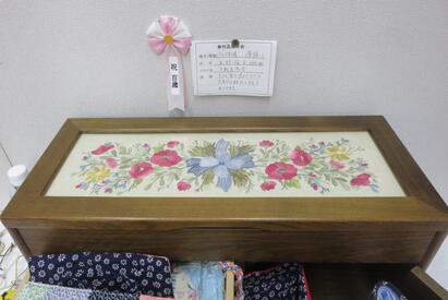 100歳の方の作品「フランス刺繍」の写真