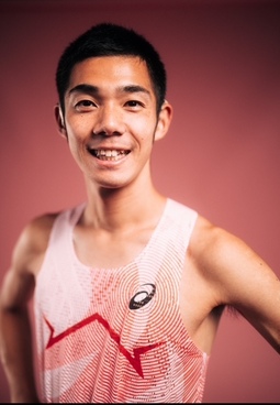 青山拓朗選手の画像